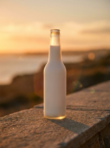 Golden hour — example of a product image style made with Woila